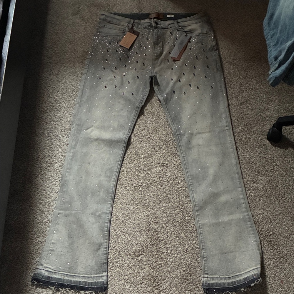 Men Stacked Jeans